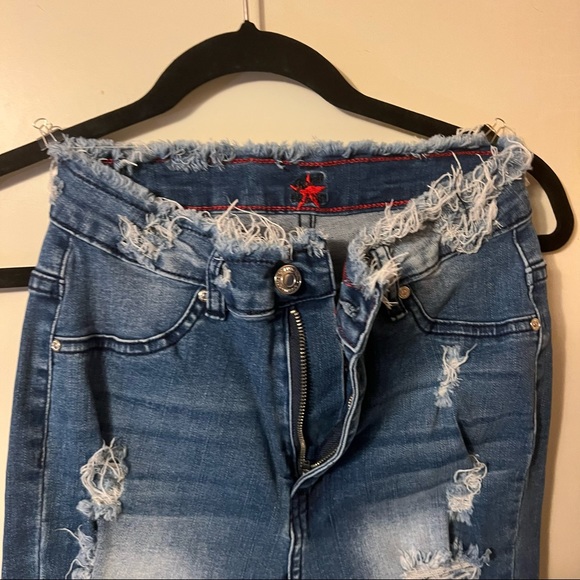 High Rise  Destructed Jeans - Picture 6 of 8